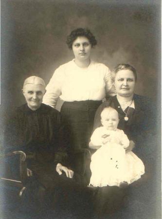 Jenny Boekeloo nee Koets - four generations